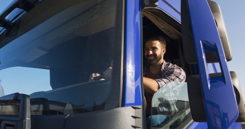 edad mínima para conducir camiones
